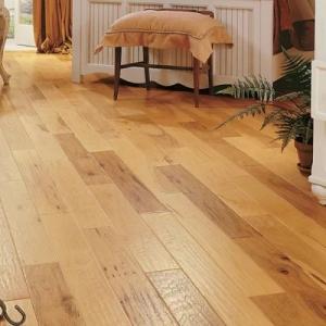 China Red Oak Engineered Wood Flooring for Smooth Herringbone Design in Demand on sale
