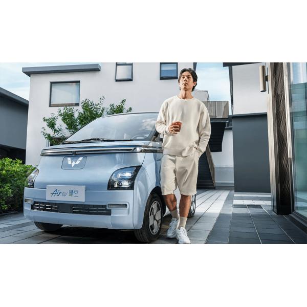 3 Doors 4 Seats Hatchback Electric Vehicle Wuling Mini EV Wuling Air 30kw Max Power Electric Electric Cars for Sale