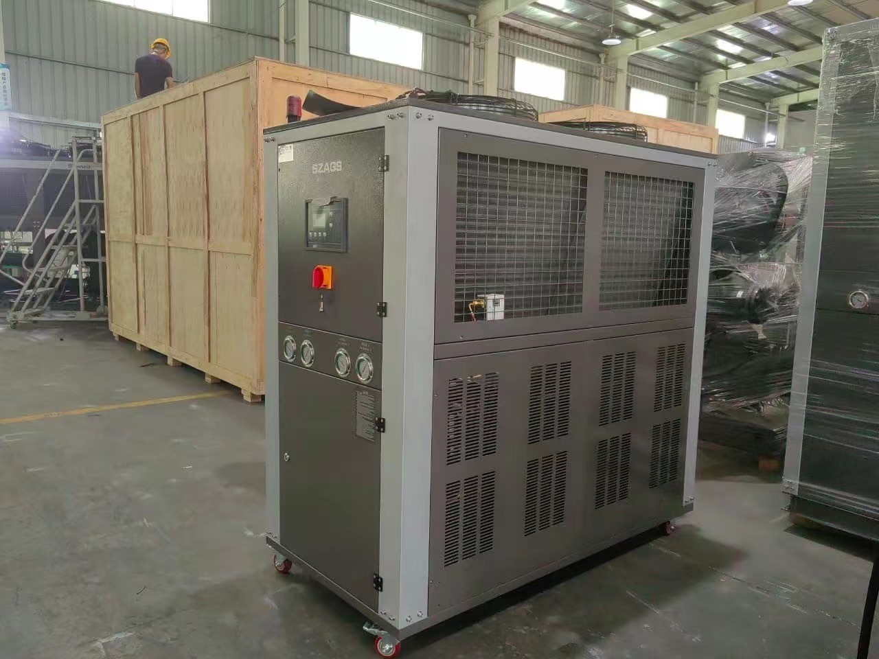 Air-Cooled Portable Water Chiller 10 Ton 20 Ton Cooling Capacity Industrial Chiller For Injection Molding Industry