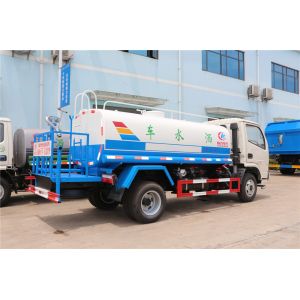 China Diesel Engine 5000L DONGFENG Water Spray Truck on sale