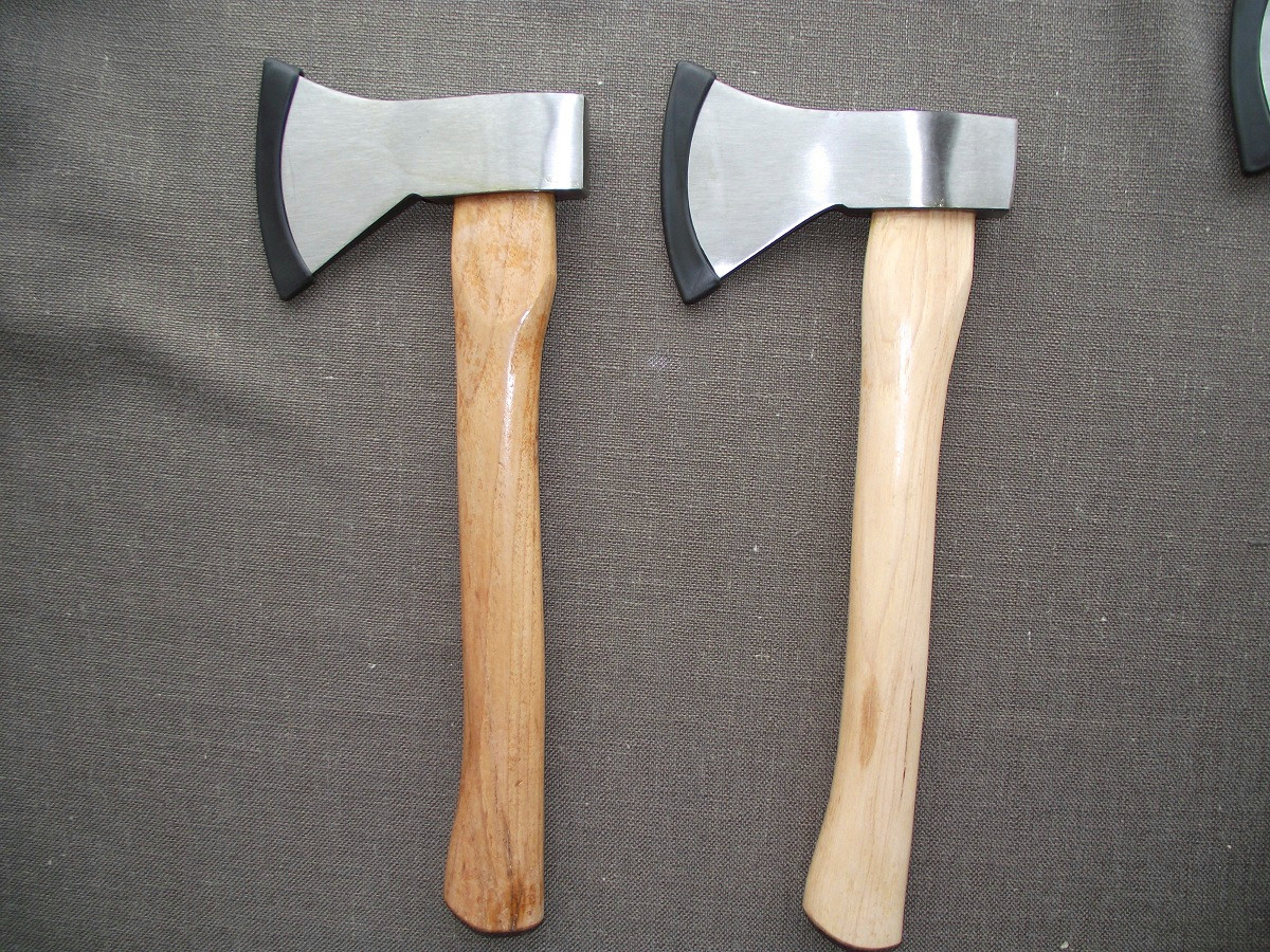 600g A613 Axe with grade A Hickory Handle, Polishing surface and good price (XL-0135)
