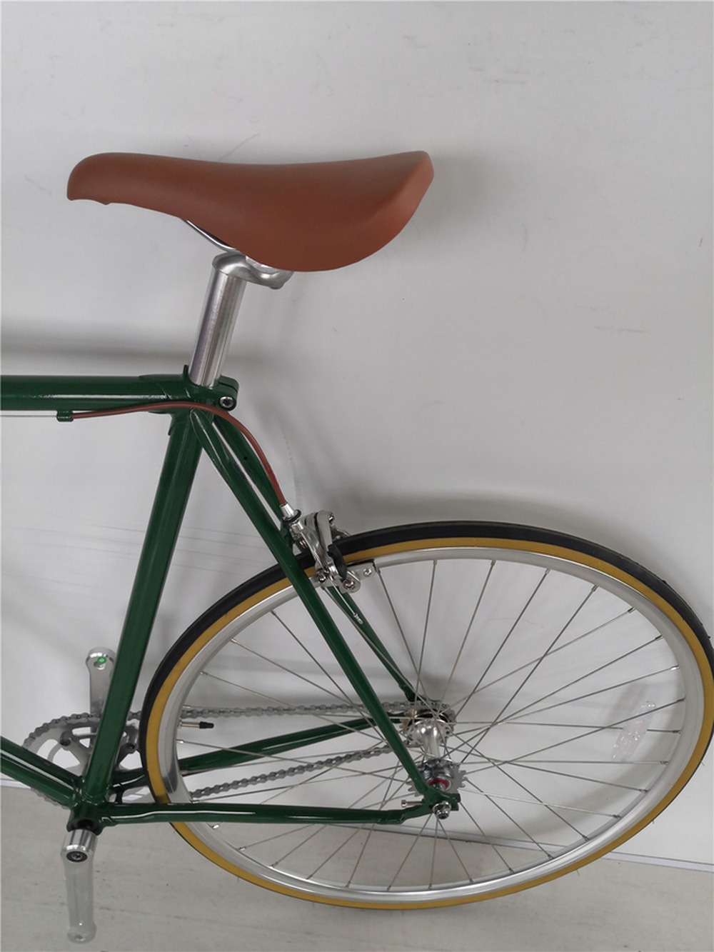 700C Single Speed Chromoly Frame Bike Retro Fixie for Adult Riders in Europe and USA