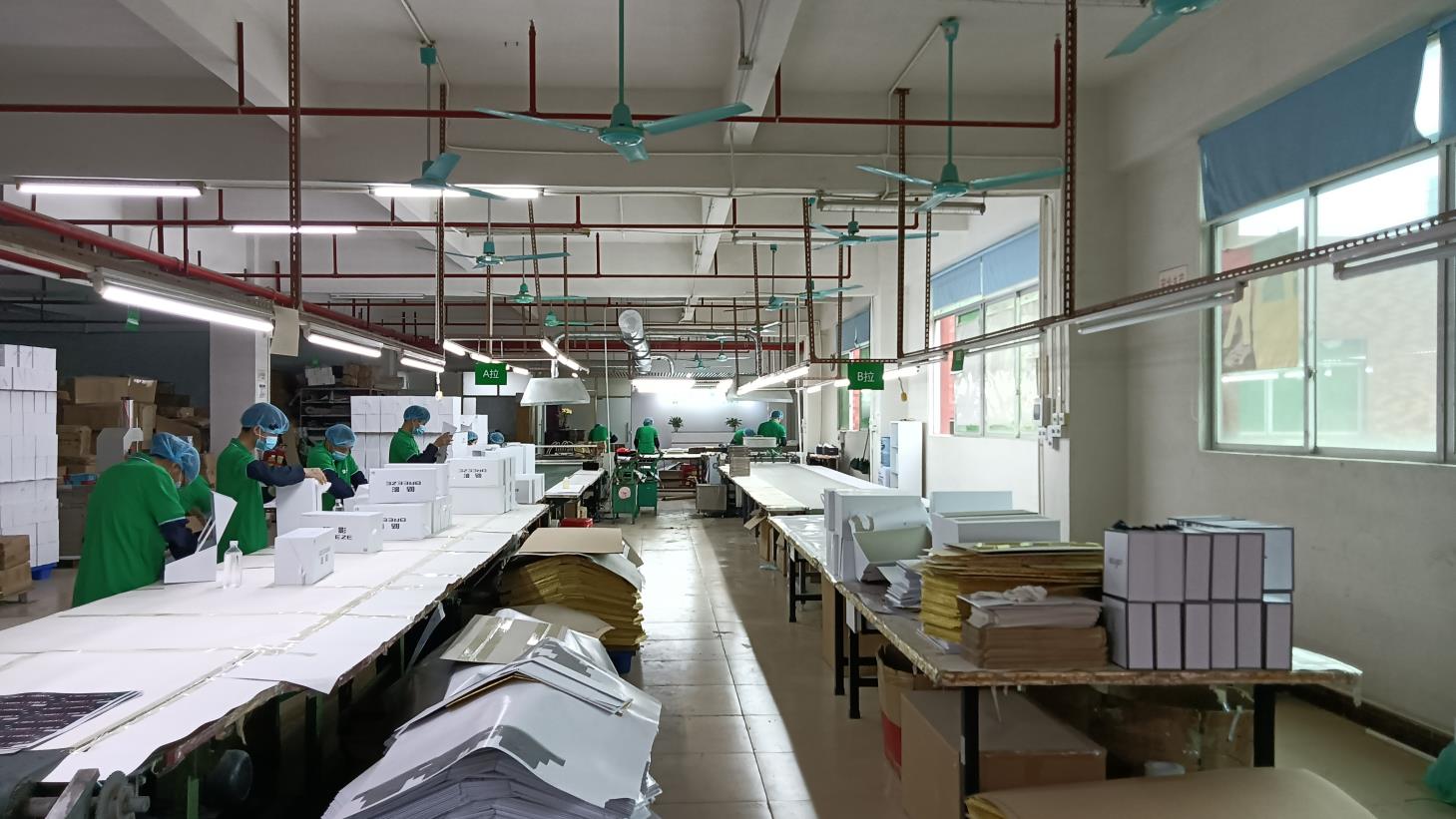 Hot Stamping Surface Handling Small Packaging Paper Bag for Wedding Candy Chocolate