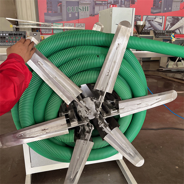 Lightweight Plastic Corrugated Pipe Production Line , Double Wall Corrugated Pipe Extruder
