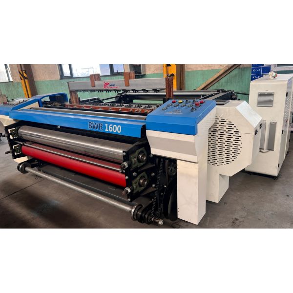 Cheap Continuous Efficiency Wire Mesh Weaving Machine Precision Made1300B for sale