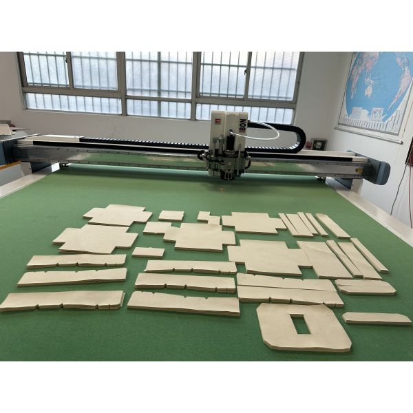 Multi Layers Fabric Cutting Machine | High-Speed CNC Textile Cutter