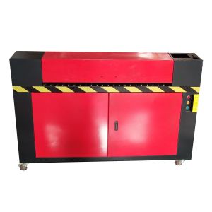 China Metal CO2 Laser Engraving Machine / Desktop Co2 Laser Engraver Cutter on sale
