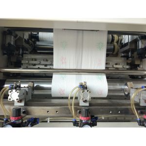 Xinyun 3HP Compressor Paper Towel Making Machine Interfolding 35kw