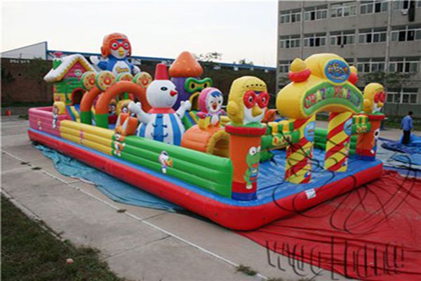 Hot Kids Creazy Penguin Inflatable Bouncer