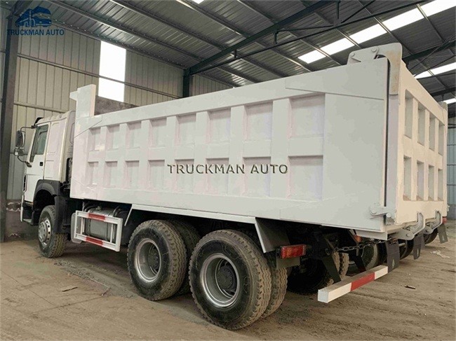 Sinotruck Used Howo Dump Truck With 25-30 Tons High Loading Capacity