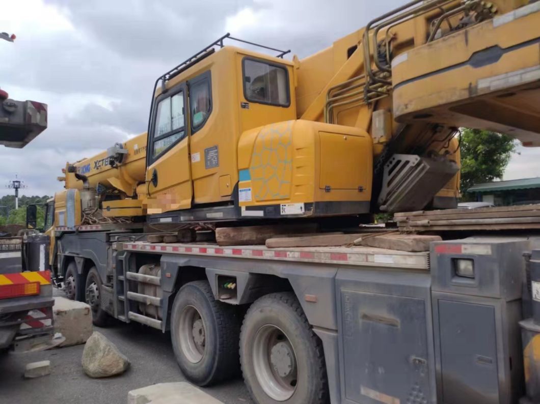 Construction Machinery Terrian Mobile Crane 55ton Lifting Equipment
