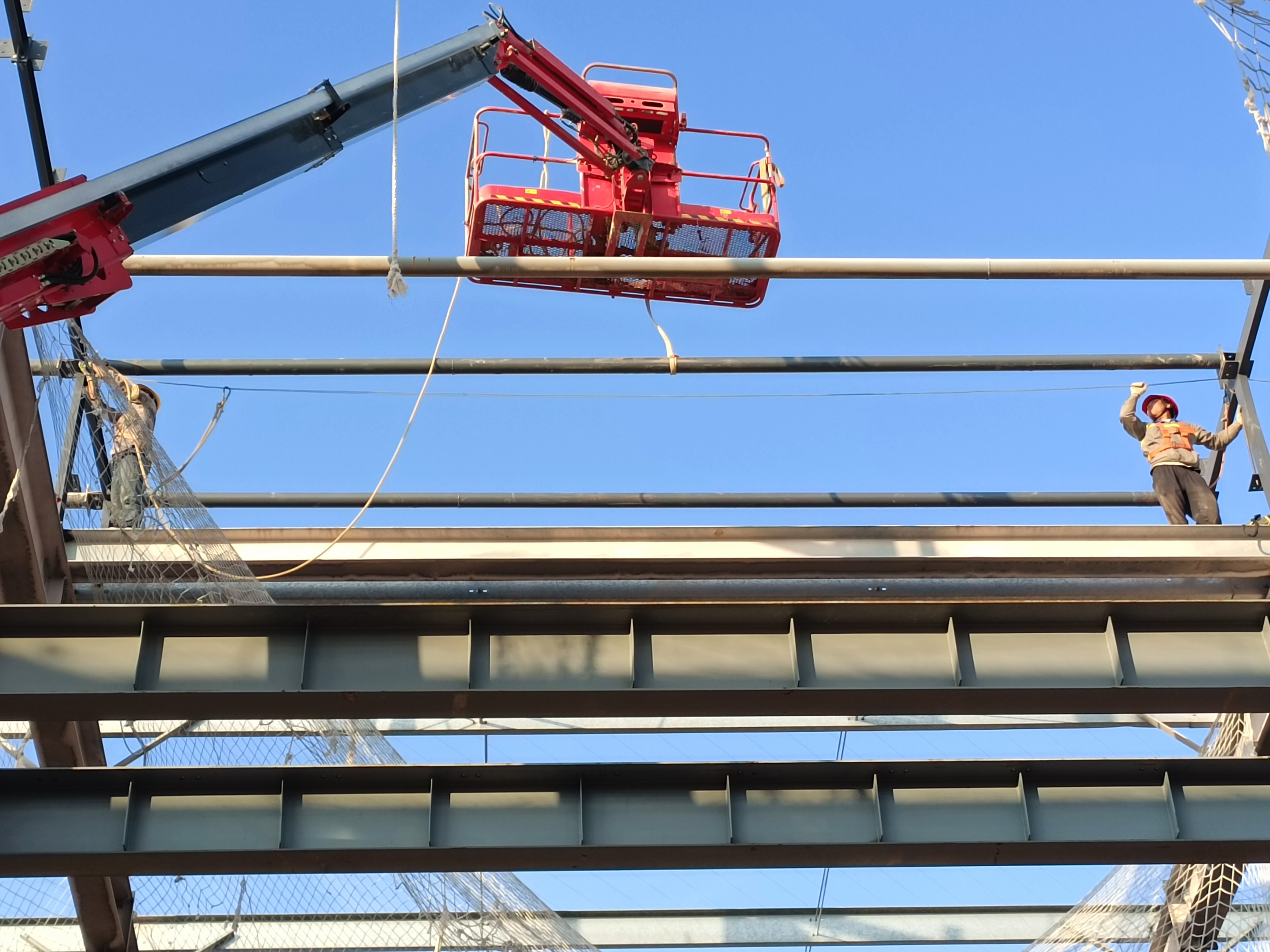 Anti Corrosion Prefabricated Steel Structure For Prefabricated Insulated Cold Chain Plant