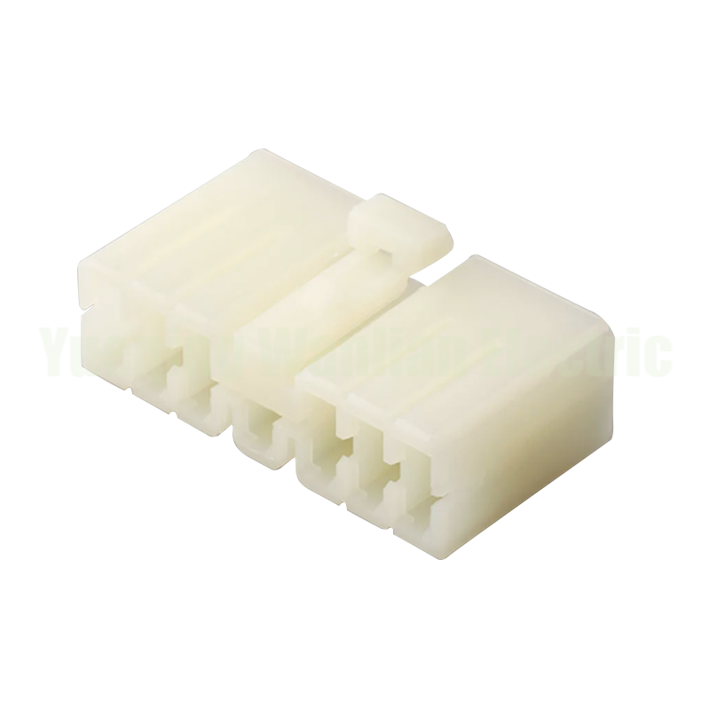 13 pin MG610216 car electrical housing plug plastic female socket connector