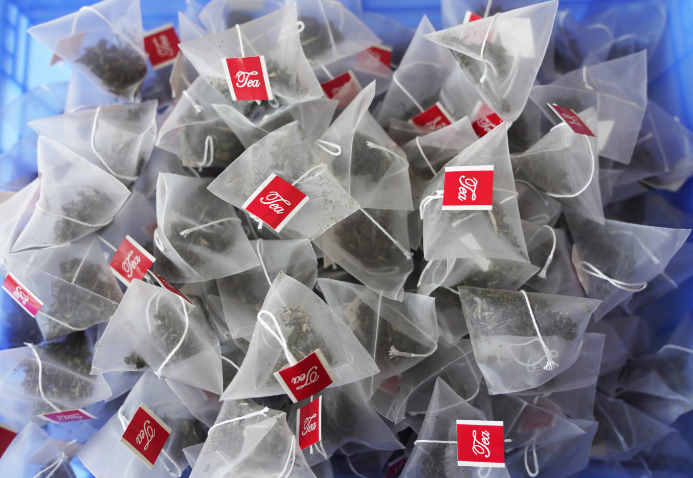 Nylon Triangle Rose Flower Teabag Packaging Machine Tea Sachet Packing Machine