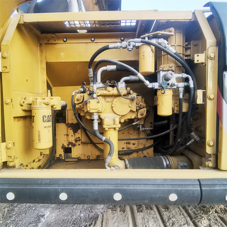 CAT 330D2L Excavator Used Digger with Original Hydraulic Valve and 800 Working Hours