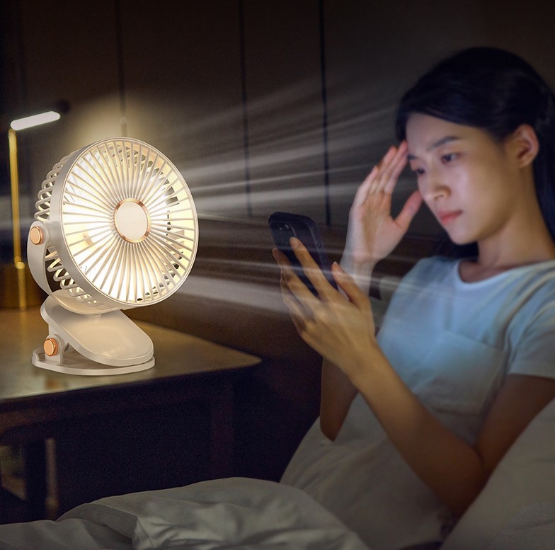 175*112*210MM Personal Clip Fan High Wind Speed and USB Rechargeable for Dormitory