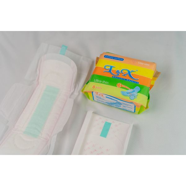 External Women Sanitary Napkins Hypoallergenic and Cotton Material for All-Day Protection