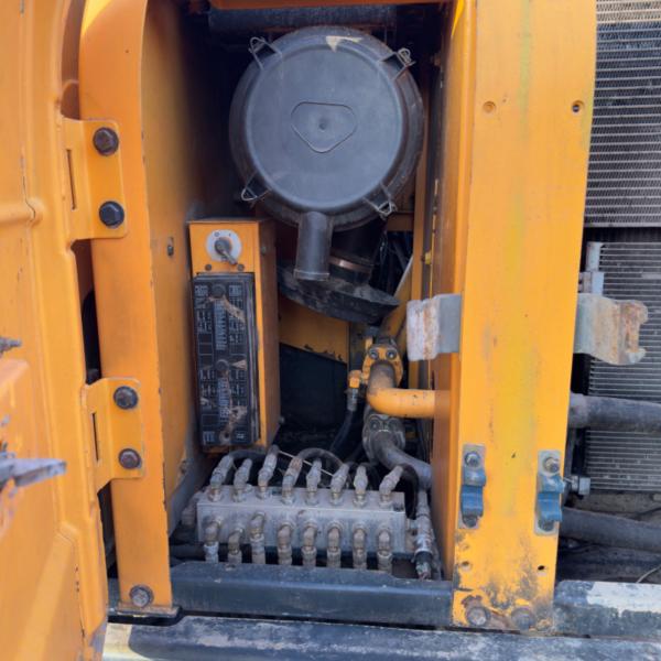 Original Hydraulic Pump Used Hyundai 225lc-9T Excavator with Overall Soft Steel Design