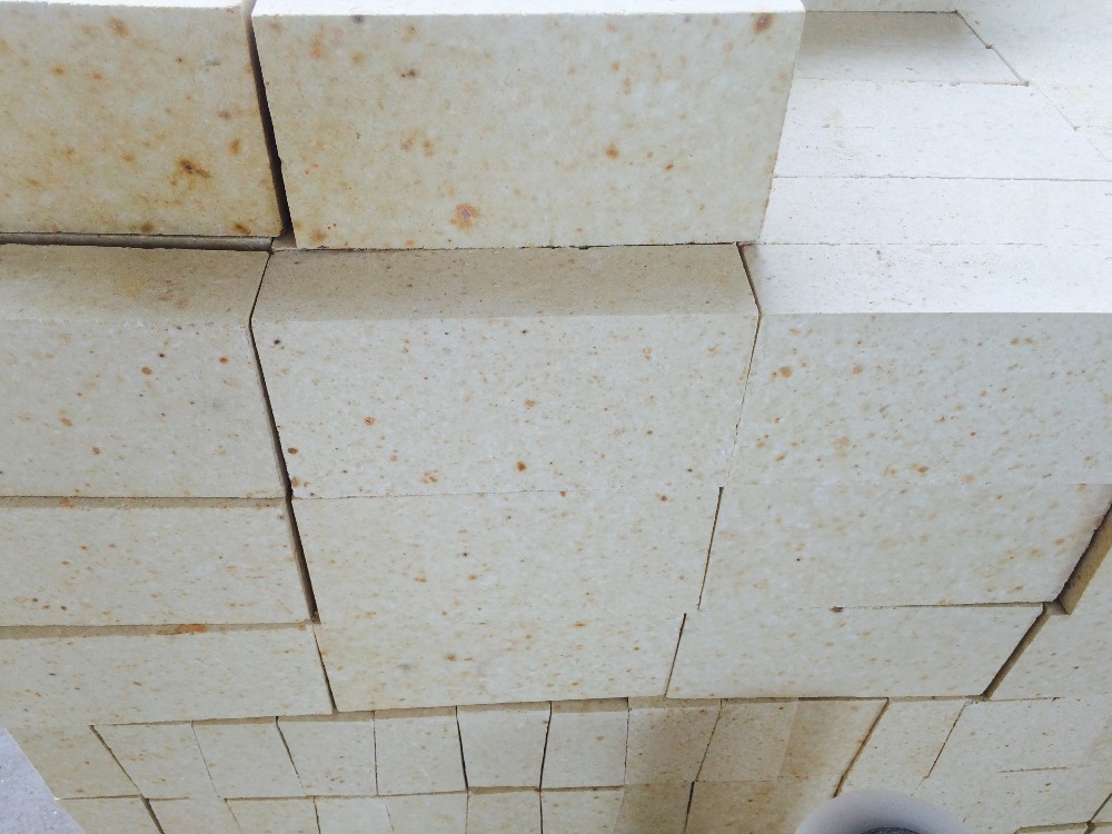 SiO2 Content 15-45% High Temperature Insulating Material for Industrial Furnace Kiln