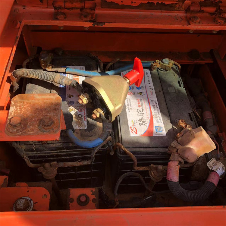 Doosan DH80 8 Ton Excavator in Good Condition with 0.28 m3 Bucket Capacity from Korea