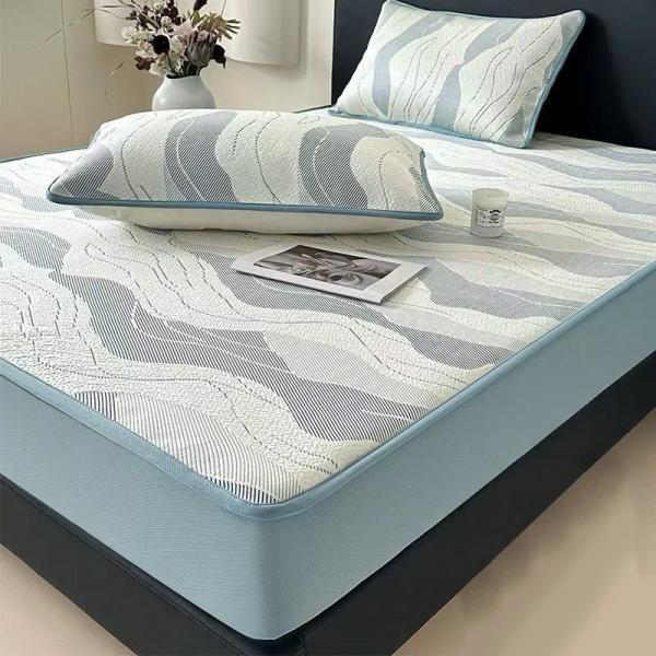 Luxury Tencel Mattress Cover 100% Waterproof Cooling Breathable Mattress