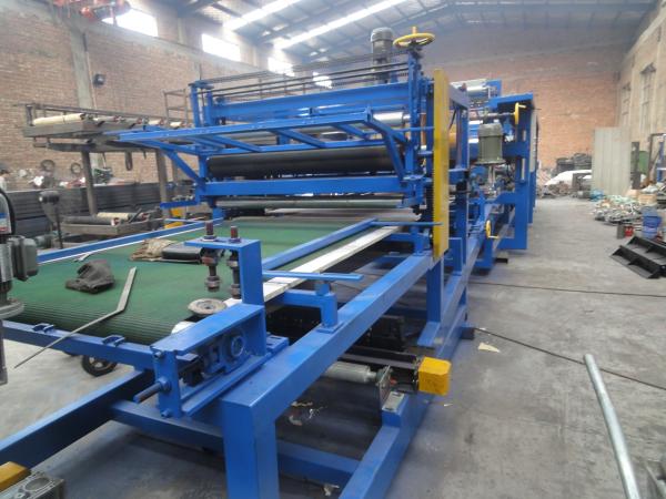 Cheap Fireproof Rock wool 0.3mm Sandwich Panel Roll Forming Machine for sale