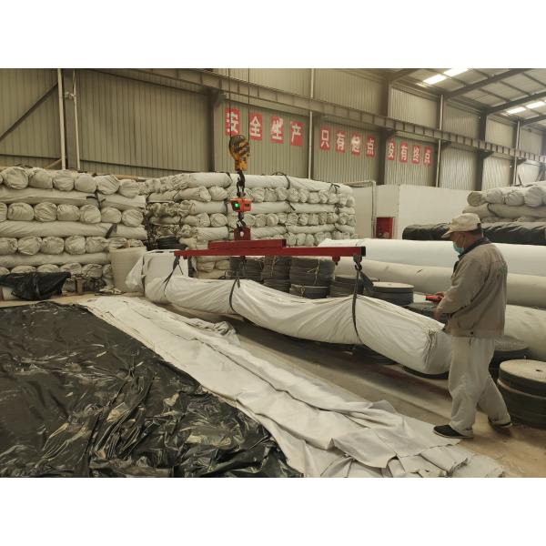 Artificial Lake Landfill Bentonite GCL Clay Liner with 4000-8000G/M2 Tensile Strength