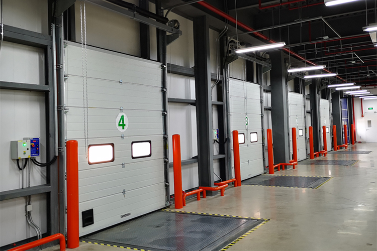 Best Price Automatic Industrial Lift Warehouse Sectional Overhead Sectional Door for Factory