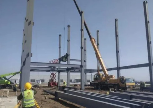 Steel Structure Prefabricated Modular House Of Villa/Warehouse/Workshop/Large Supermarket/Offices Building