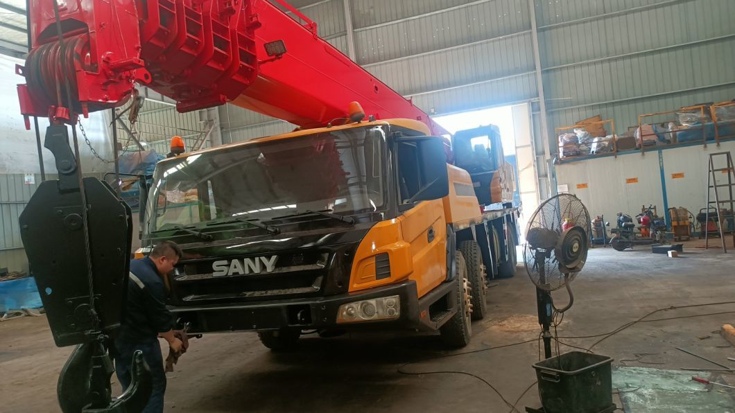 2011 Top Renovated Condition with Best New Paint 50t Mobile Crane Truck Crane Construction Machine for Sale at Good Price