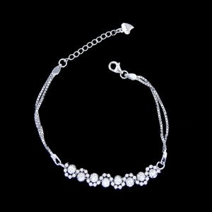 Romantic / Simple Plain Silver Bracelet With Heart Shape Accessory