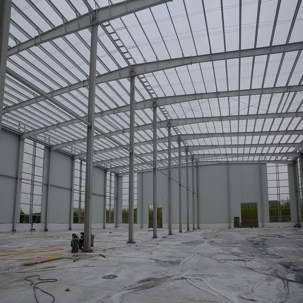 Galvanized Steel Structure Hangar with Sandwich Panel Cladding