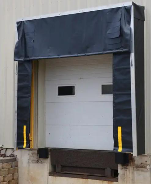 Flexible High Duty Inflatable Dock Shelter Excellent Uv Resistance Easy
