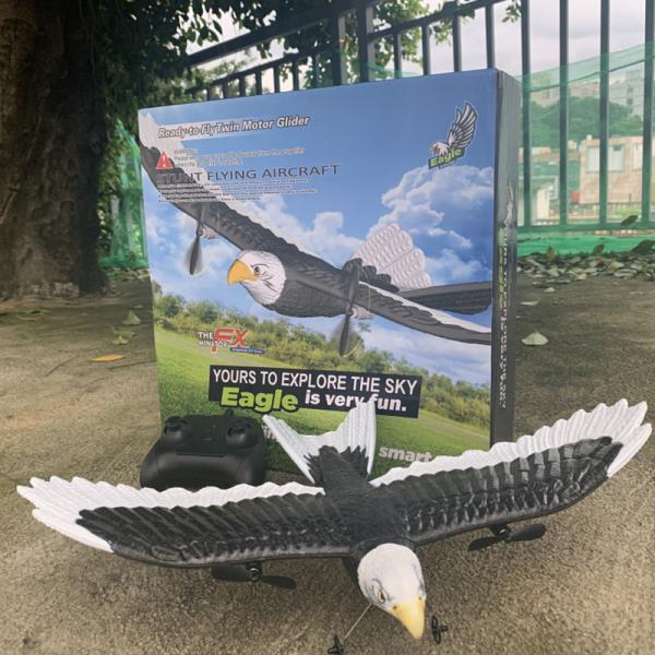 405mm Simulation Wingspan Flying Eagle Aircraft 2.4g Radio Control Plane for Entertainment