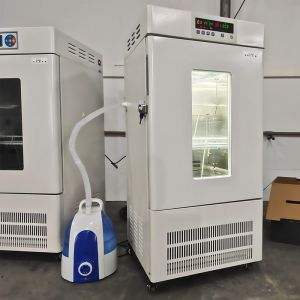 Laboratory Incubator Temperature Humidity Chamber Programmable