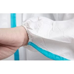 Dust Proof Disposable Protective Suit For Pharmaceutical Industries
