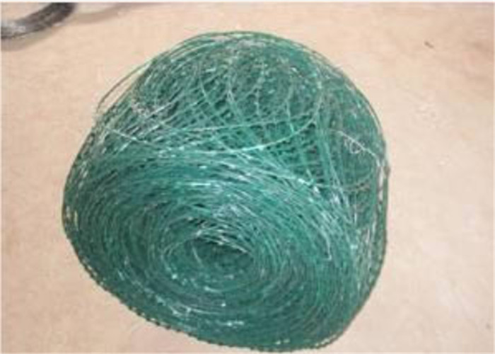 Cbt 65 Protection Coil 700mm Galvanized Razor Barbed Wire