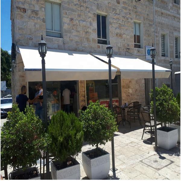 High Quality Waterproof Retractable Awning 4m Wall Mounted Canopy Outdoor