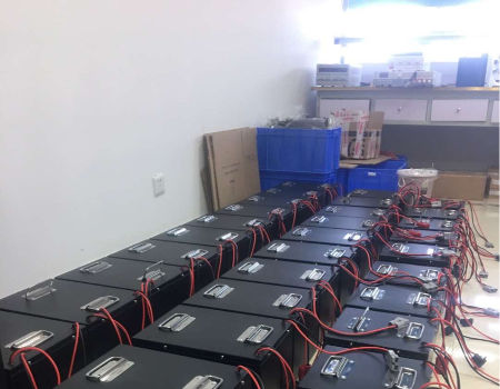 LiFePO4 Custom Lithium Battery Packs 24V 200Ah 3500 Times Cycle Life ISO9001