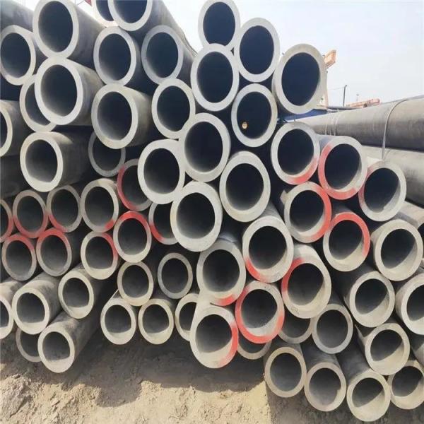 Steel Seamless Pipe Non Alloy Featuring Plastic Pipe Cap End Protector