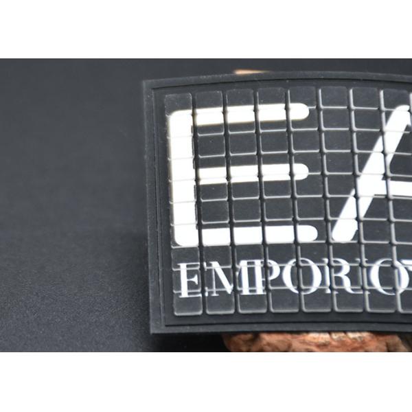 Twill Printed 1mm Washable Clothing Labels Custom Silicone Logo