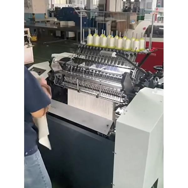 Semi-Auto Oversized Sewer Auto-Oil Precise Alignment Book Sewing Machine Frequency Control Precise Large Stitcher