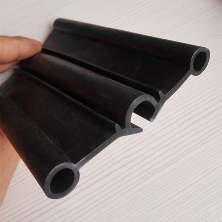 Extruded Processing Cold Room Door Rubber Seal in Black for High Humidity Areas