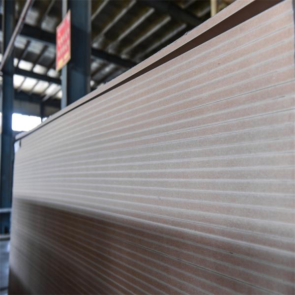 3mm 6mm Raw MDF Medium Density Fibreboard E0 For Wardrobe Door