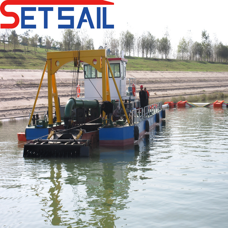 China Trailing Suction Hopper Dredger for Sand Dredging
