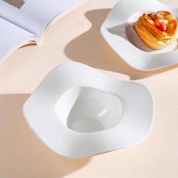 Wavy White Porcelain Tableware Unique Pretty Cream Pasta Bowls