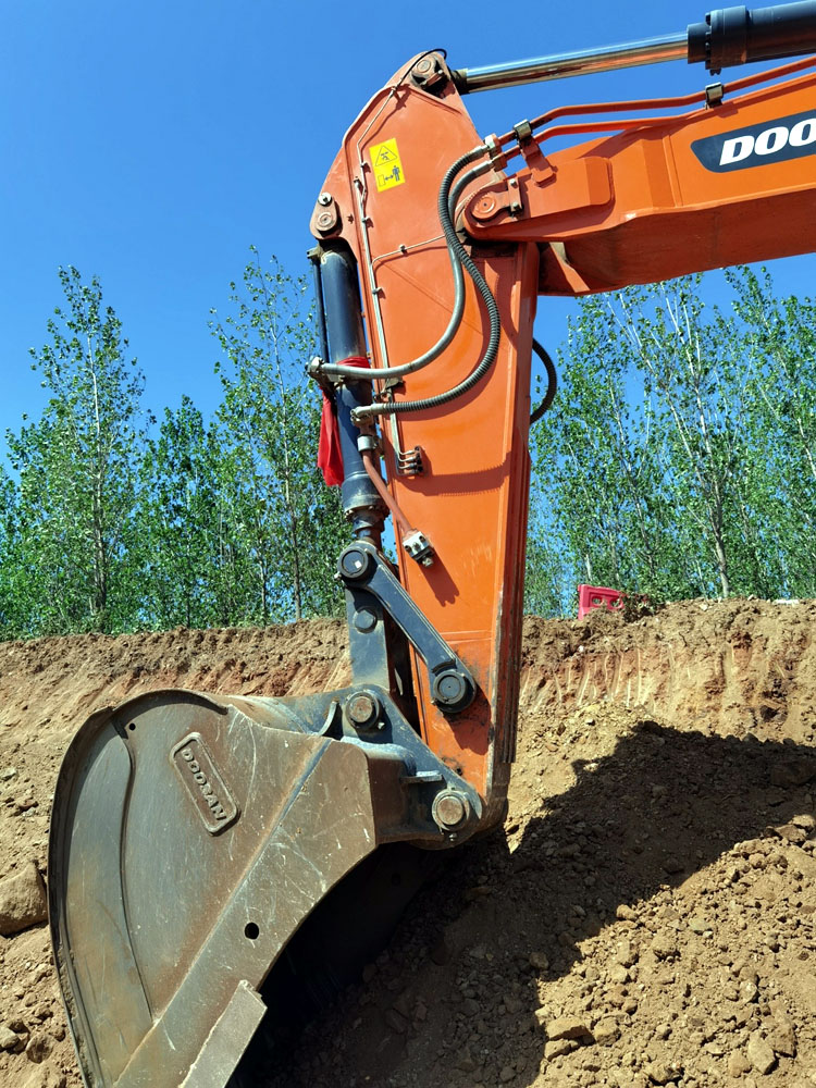 Original Hydraulic Pump 50 Ton Doosan DX520 Crawler Excavator in Good Health Condition