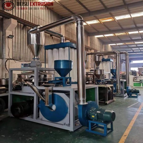 Quality 500kg/H High Speed Rotor Chamber Pvc Pulverizer Machine wholesale
