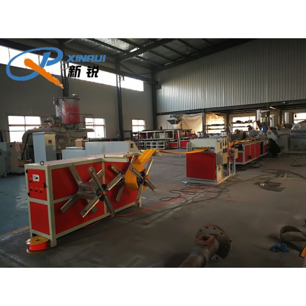 150kg/H 400mm Soft PVC Plastic Tiles Making Machine