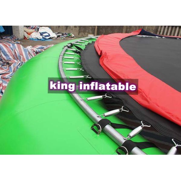 Aquatic Green / White Jumping Inflatable Water Toy , PVC 5m Diameter Water Trampoline